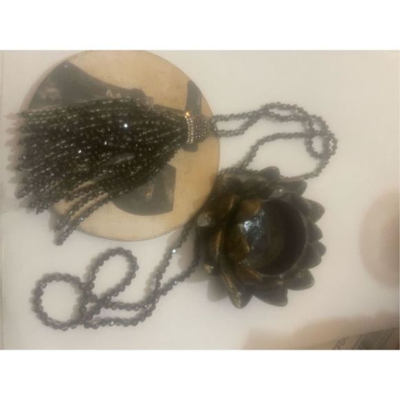 Long BOHO SILVER SPARKLE TASSEL NECKLACE - Picture 4 of 8